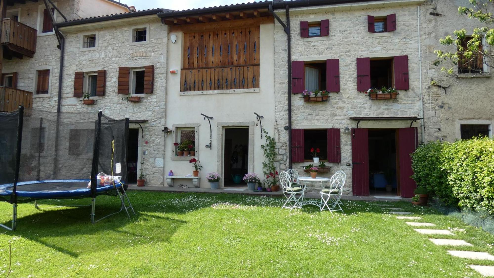 Casamia Apartment Miane Exterior photo